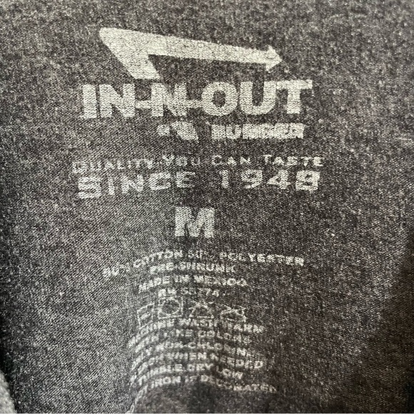 In-N-Out Burger Las Vegas T-Shirt Summer Unisex Medium Men’s Women’s Tee - Picture 2 of 5